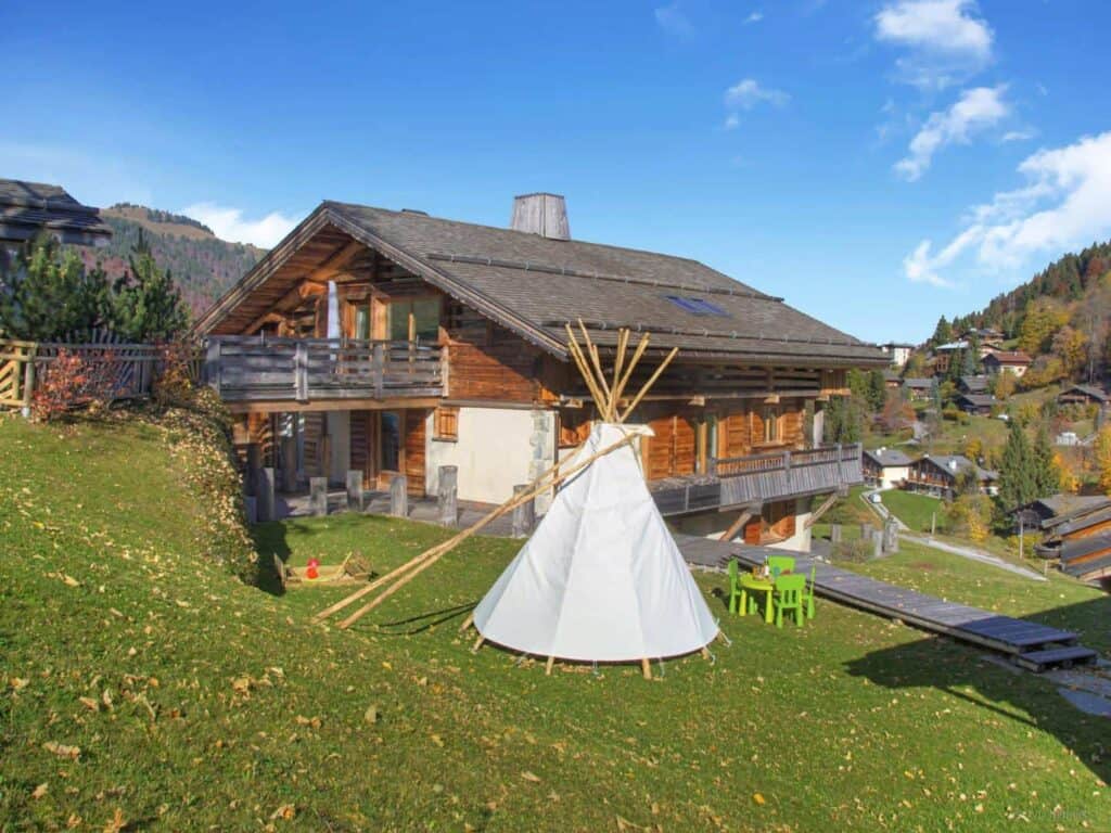 Authentic lodge spa in La Clusaz