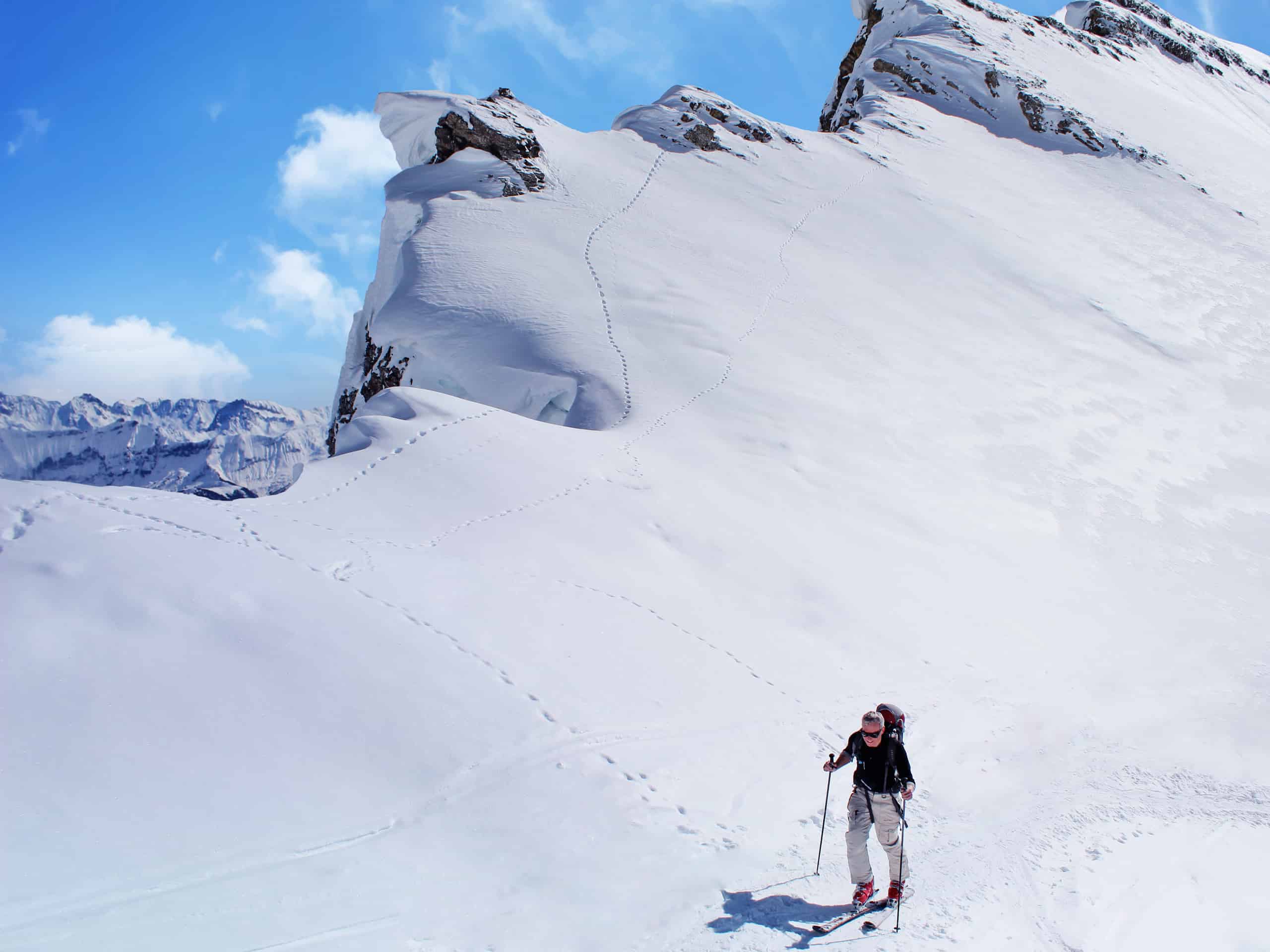 Spring activities in the Alps: Spring skiing