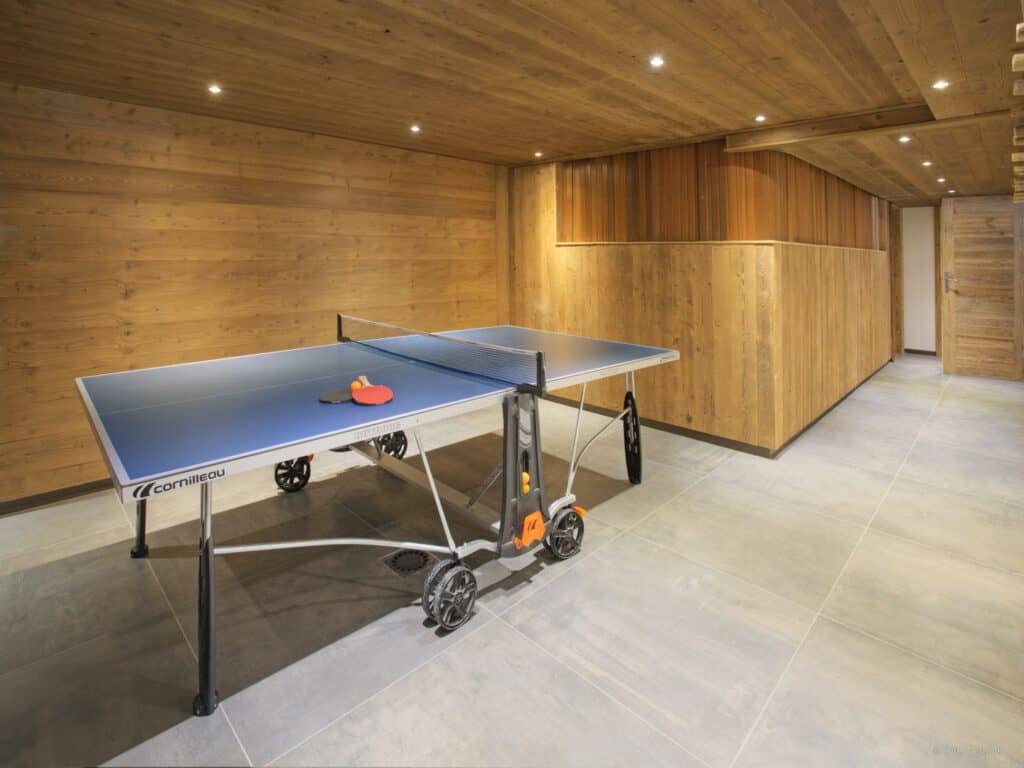 Child friendly chalets - a table tennis table