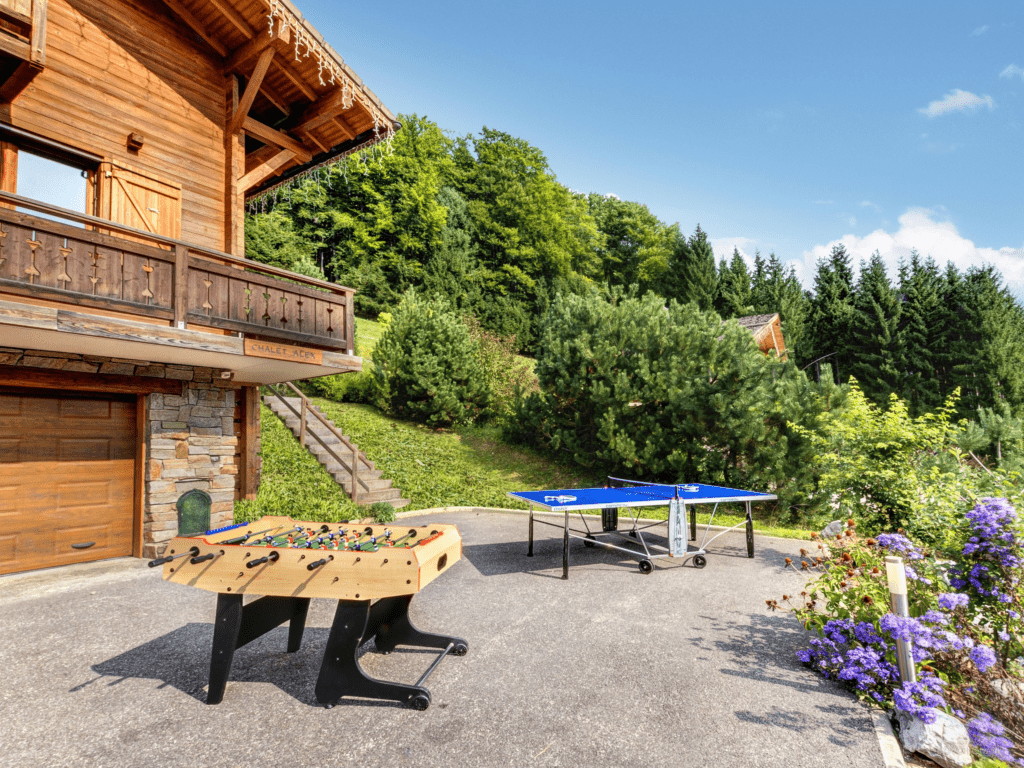 Table tennis and table football at Chalet Alex