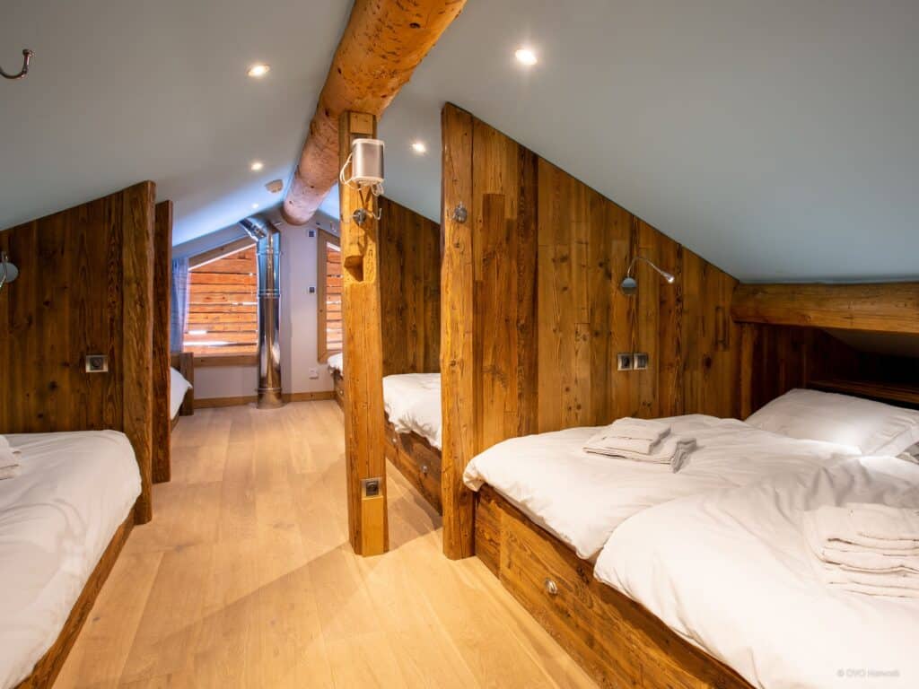 Chalet Colombine bunk room