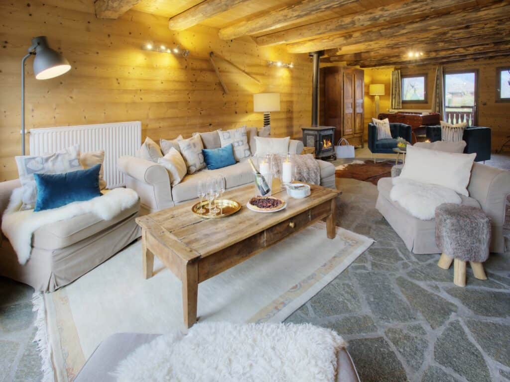 Chalet L'Otavalo open plan living space stone flooring dog friendly washable sofa and cushion covers