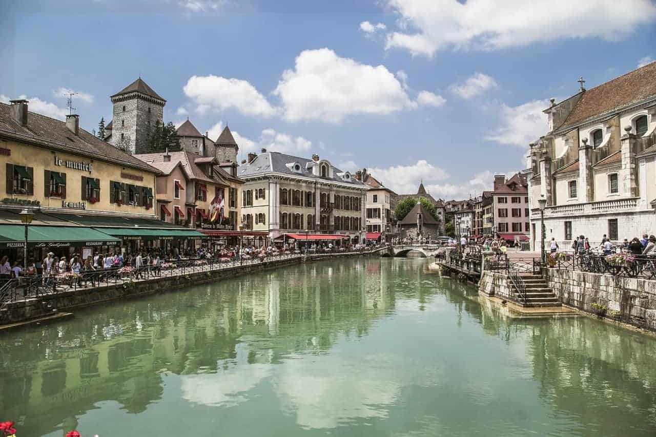 A day in Annecy - our winter Top 5 ideas - LOVOVO Magazine